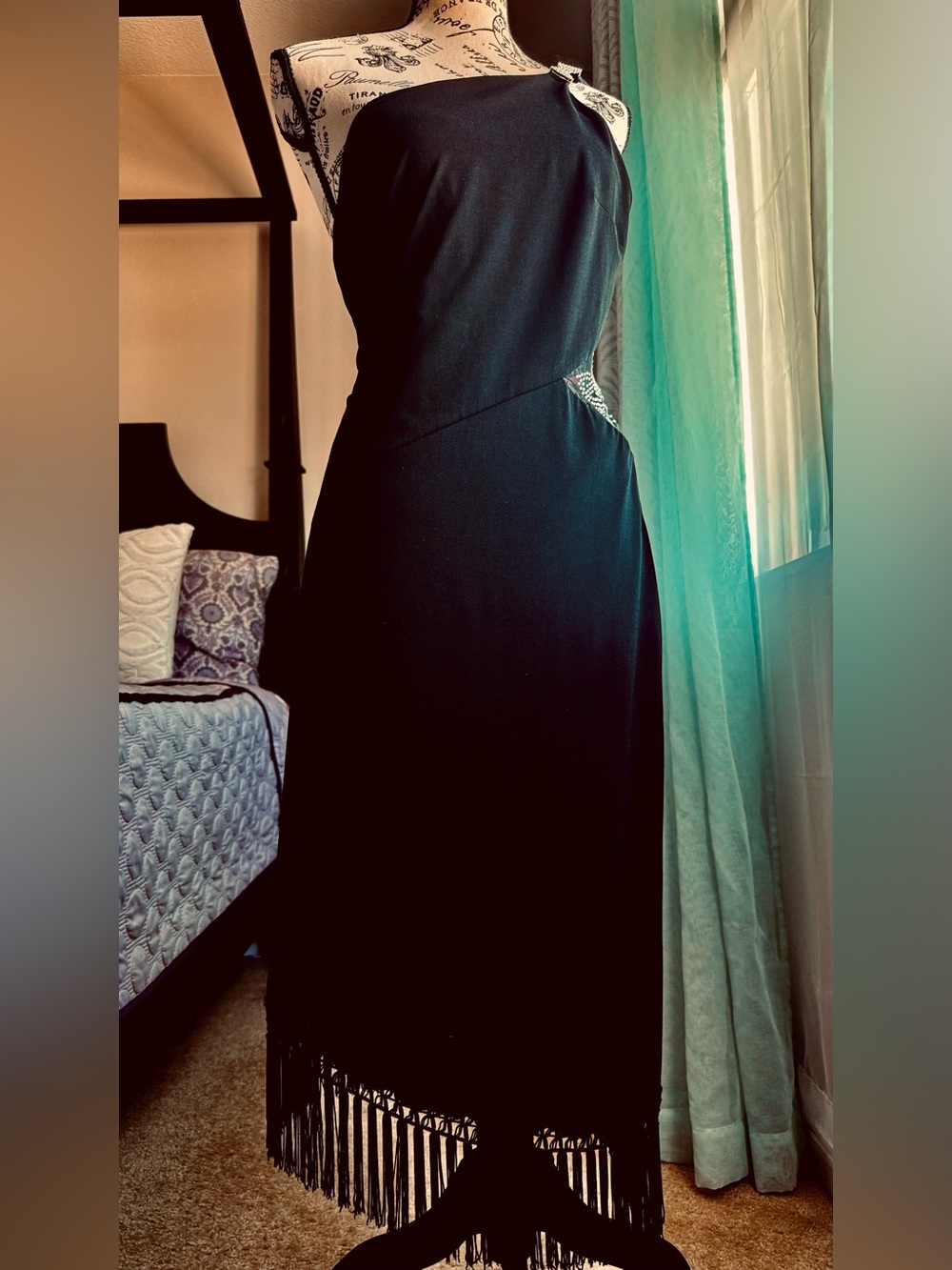 CDC Black One-Shoulder Fringe Cocktail Dress size 12 stretchable. Sexy/elegant.